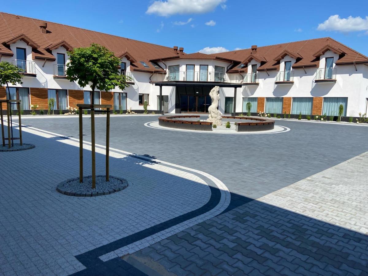 Hotel Sebory Przasnysz Exteriér fotografie