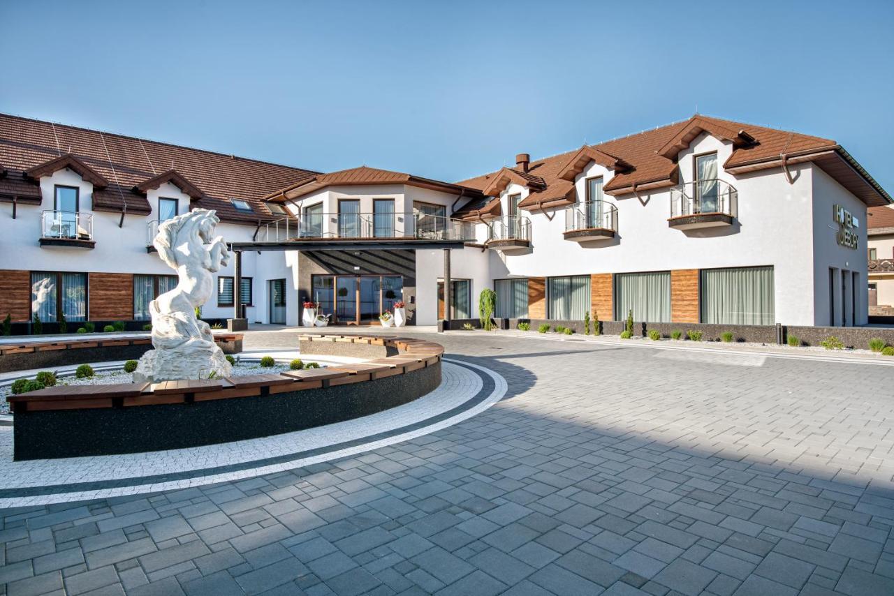 Hotel Sebory Przasnysz Exteriér fotografie